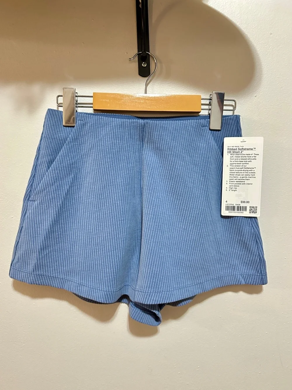 Lululemon Ribbed Softstream High Rise 2" Shorts - Picture 5 of 6